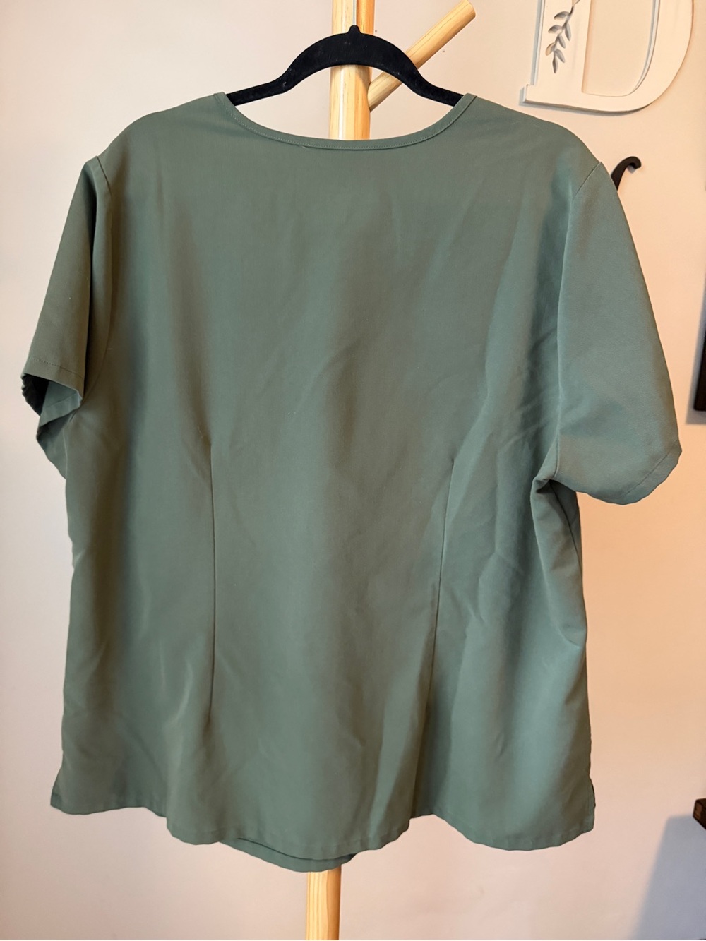 Figs Technical Collection Catarina Scrub Top V Neck Olive Green Size 3XL - Picture 4 of 6